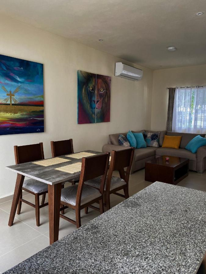 Cozy Family Vacation Home Near The Beach! Playa del Carmen Dış mekan fotoğraf