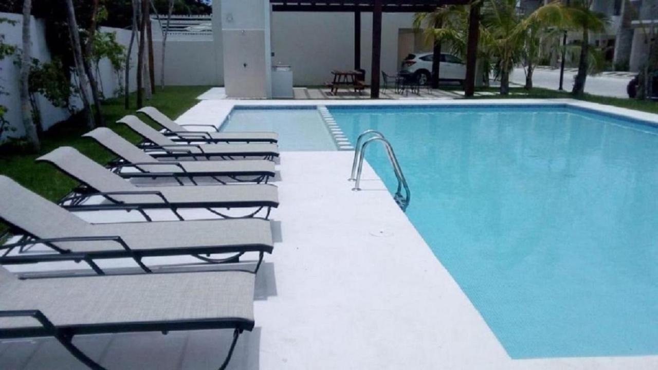 Cozy Family Vacation Home Near The Beach! Playa del Carmen Dış mekan fotoğraf